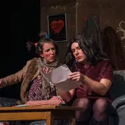 Le père Noël est une ordure