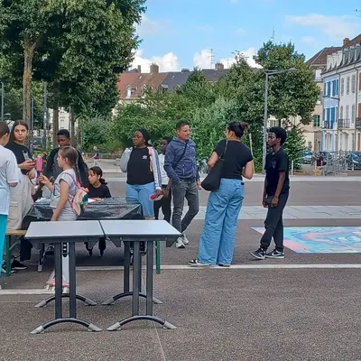Les mercredis sur le parvis