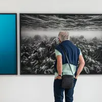 Visite guidée exposition Hydroscape - Nicolas Floc'h &copy; Nicolas Floc'h, Paysages productifs - Initium Maris, île de Molène, 2019 I © ADAGP, Paris, 2026 © Vincent Schneider