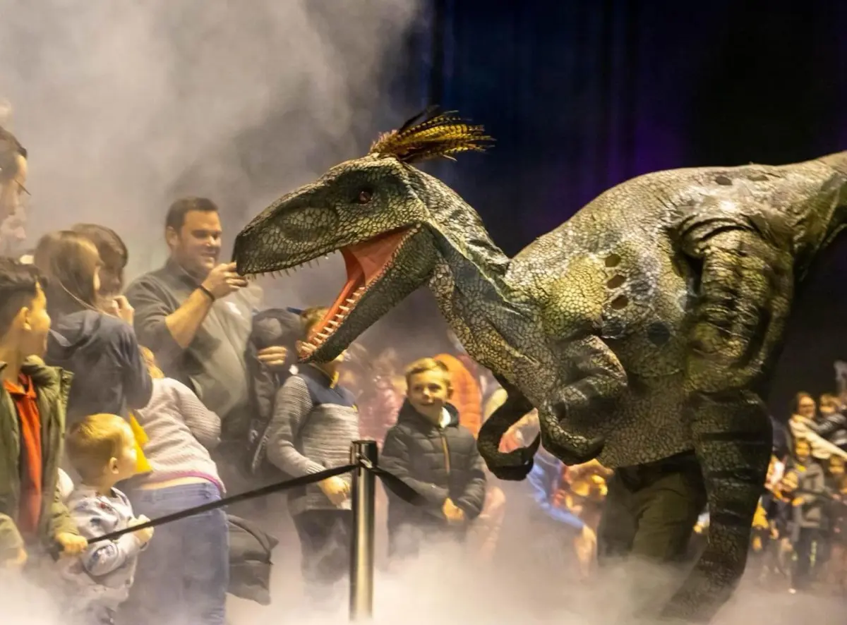 Le Monde Des Dinosaures