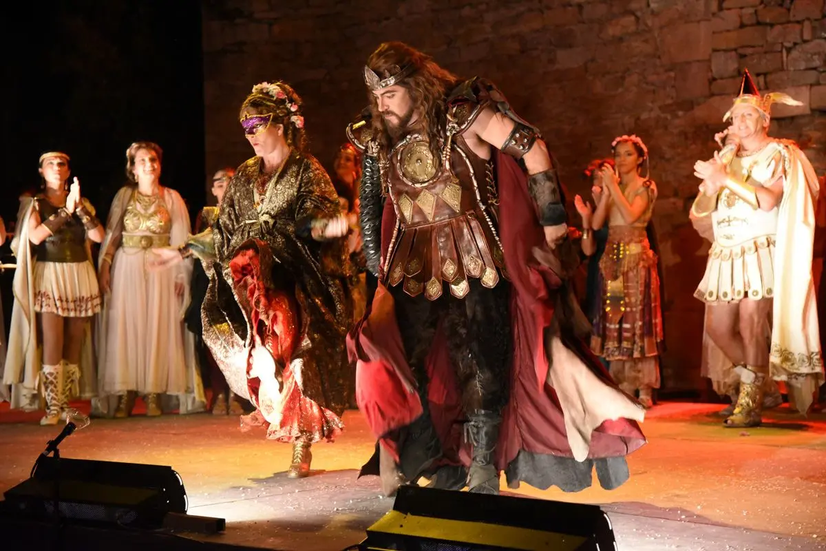 30&egrave;me Festival des ch&acirc;teaux de Bruniquel