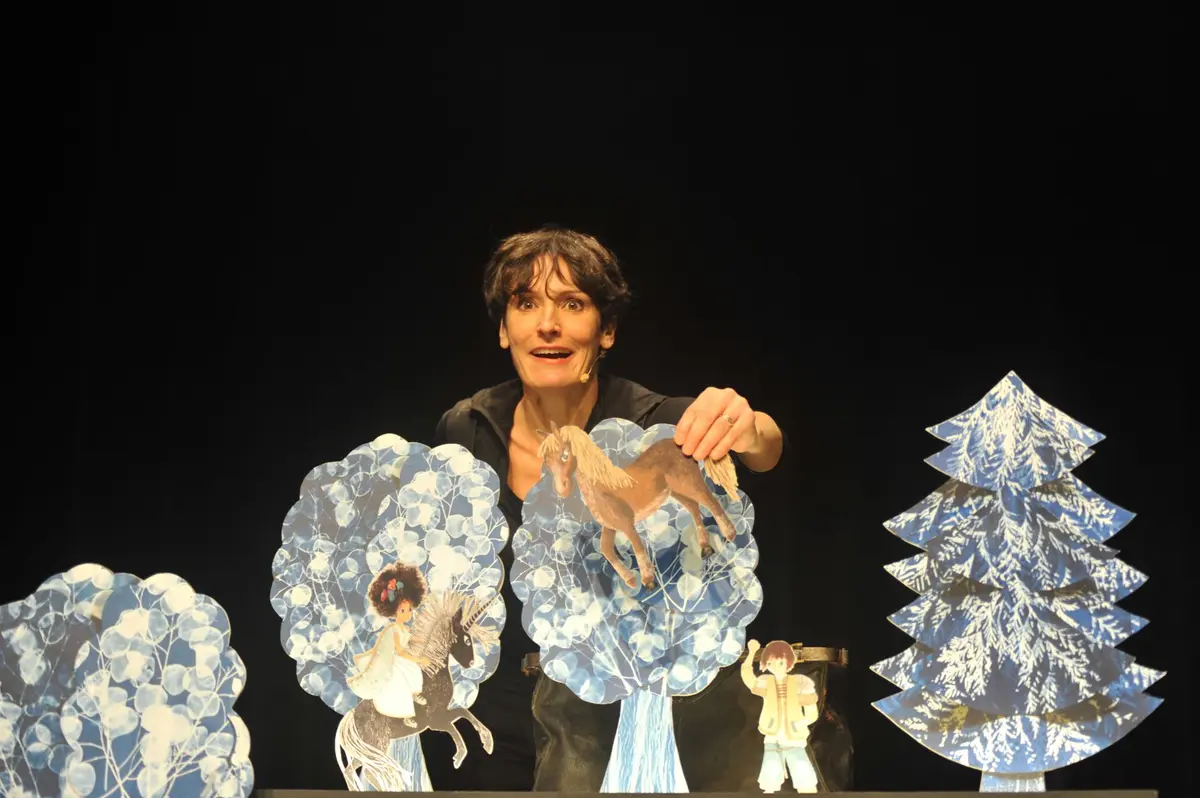 En attendant Momix - La drolatique histoire du petit chevalier Grimaud...