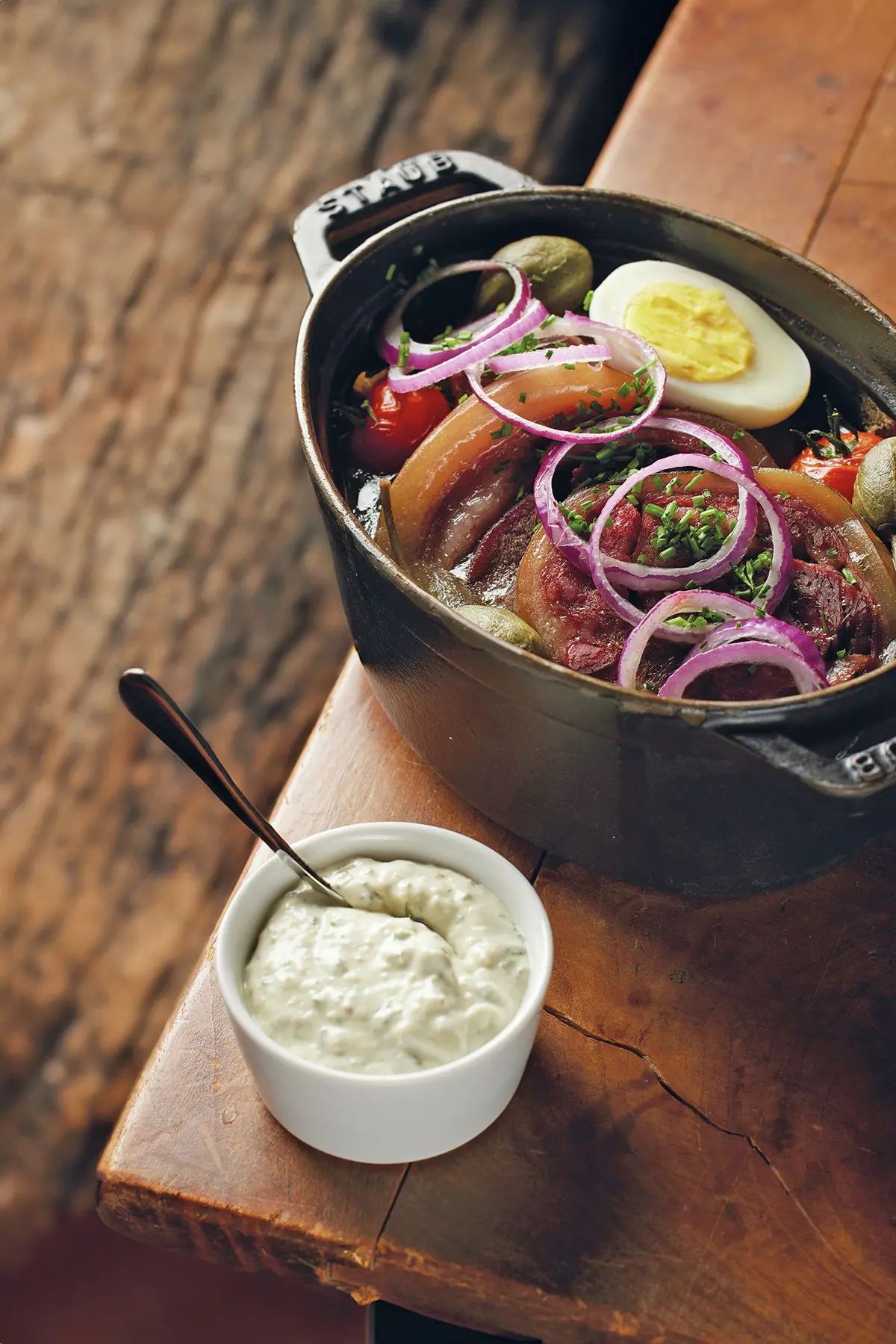 Des plats toujours magnifiés par le travail de la lumière et de la composition