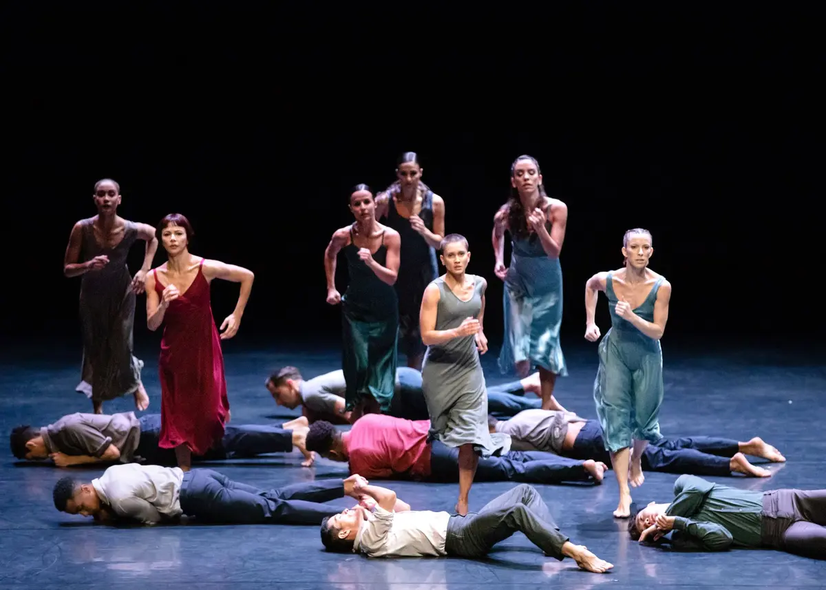 Les danseur·euses de la São Paulo Dance Company