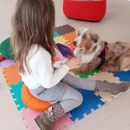 Lire avec le chien