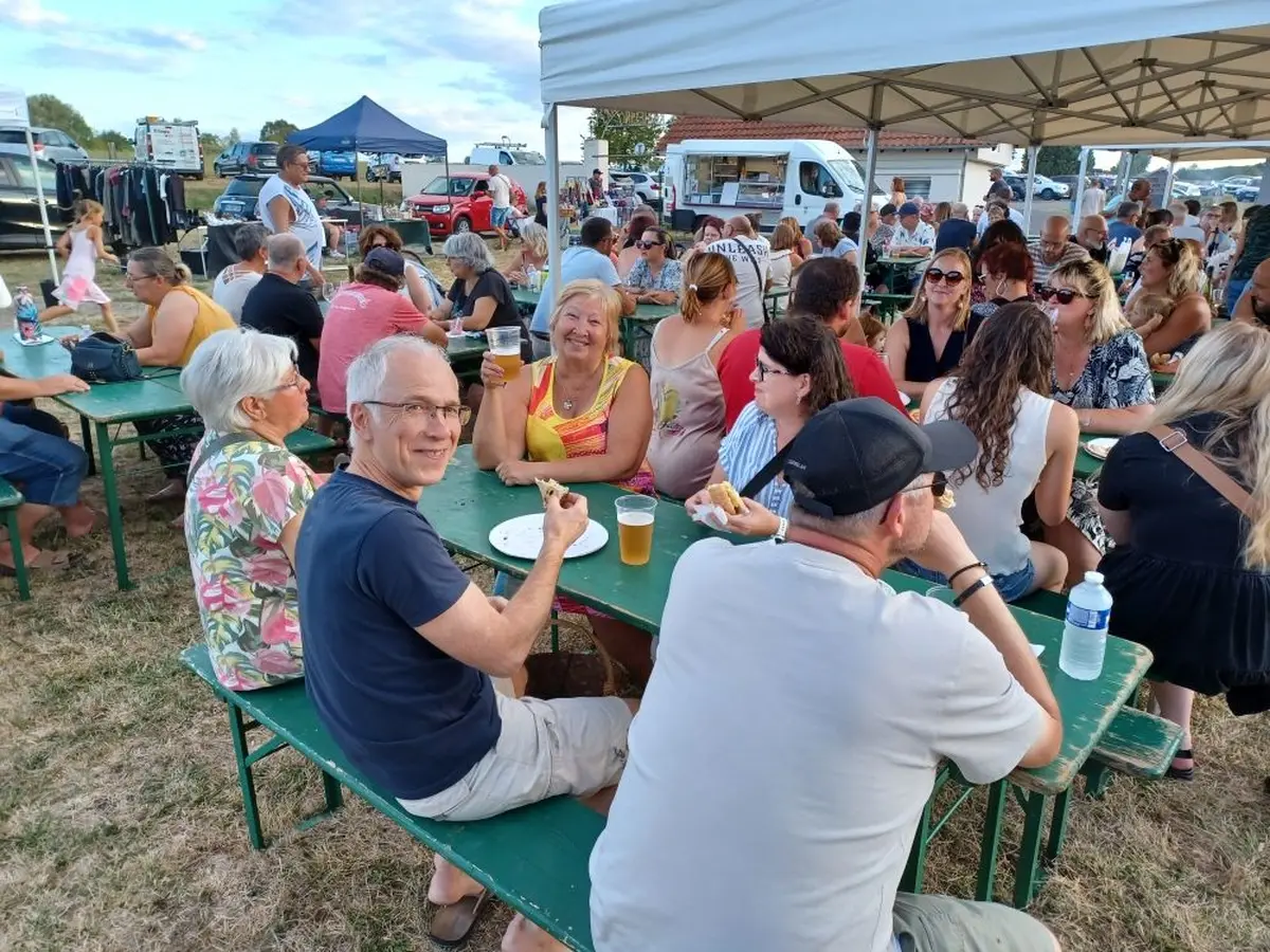Marché nocturne des artisans et des producteurs