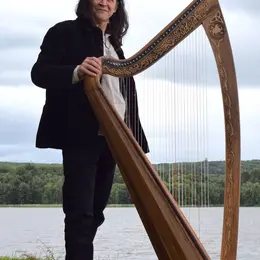 Christophe GUILLEMOT harpeur luthier