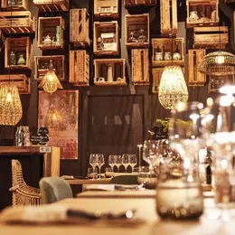 Vignobles en scène Alsace: Banquet - 50 ANS DE BULLES