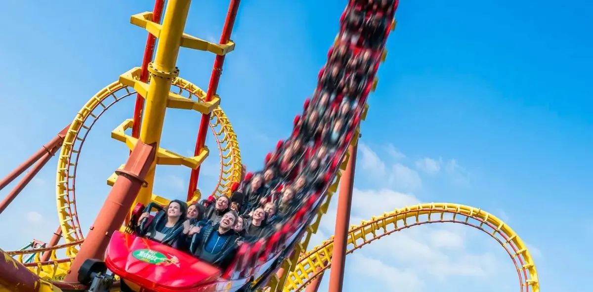 110 km/h, chute à 101°… voici les montagnes russes les plus folles de France
