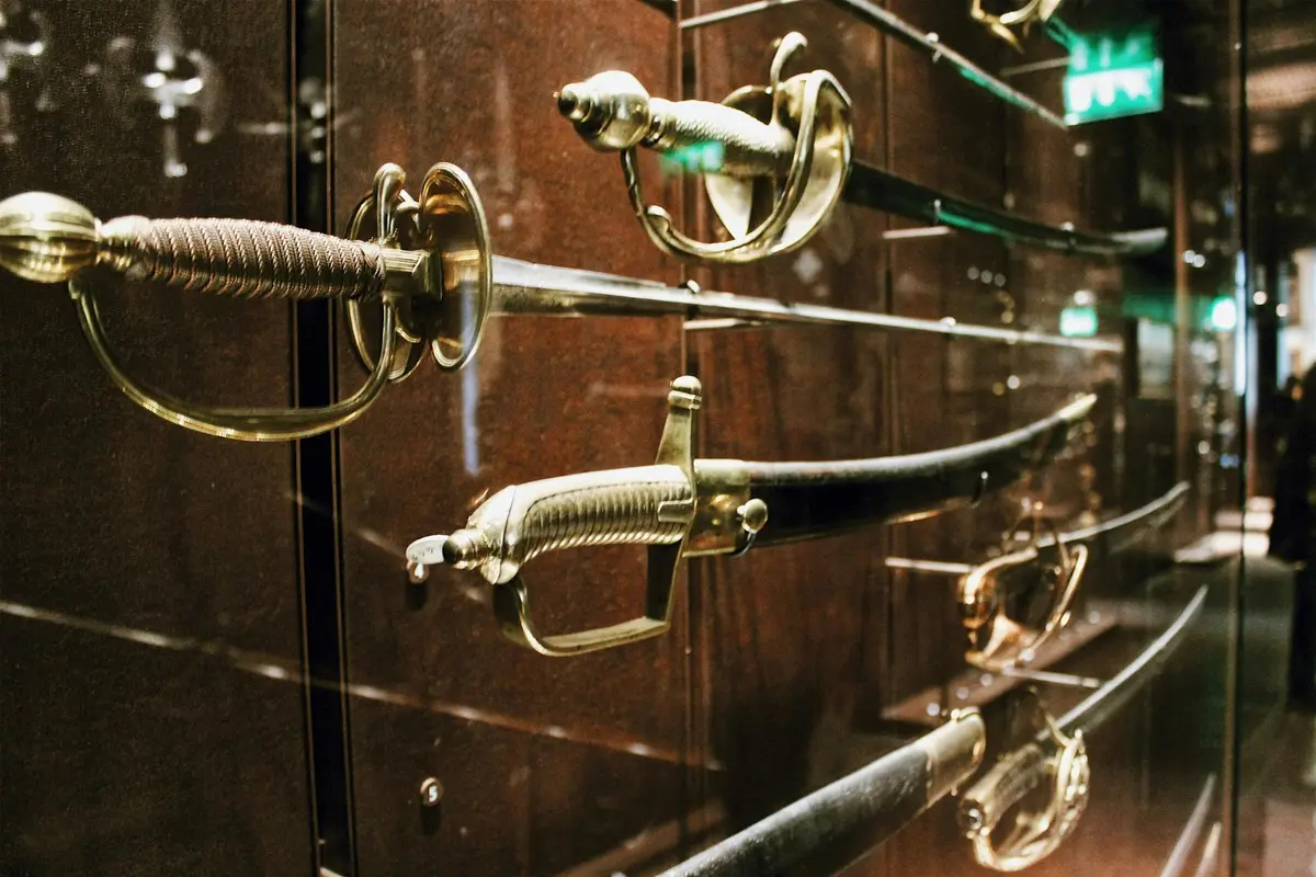 Musée de l'Armée-Les Invalides : Introduction aux guerres mondiales I et II - Petit groupe