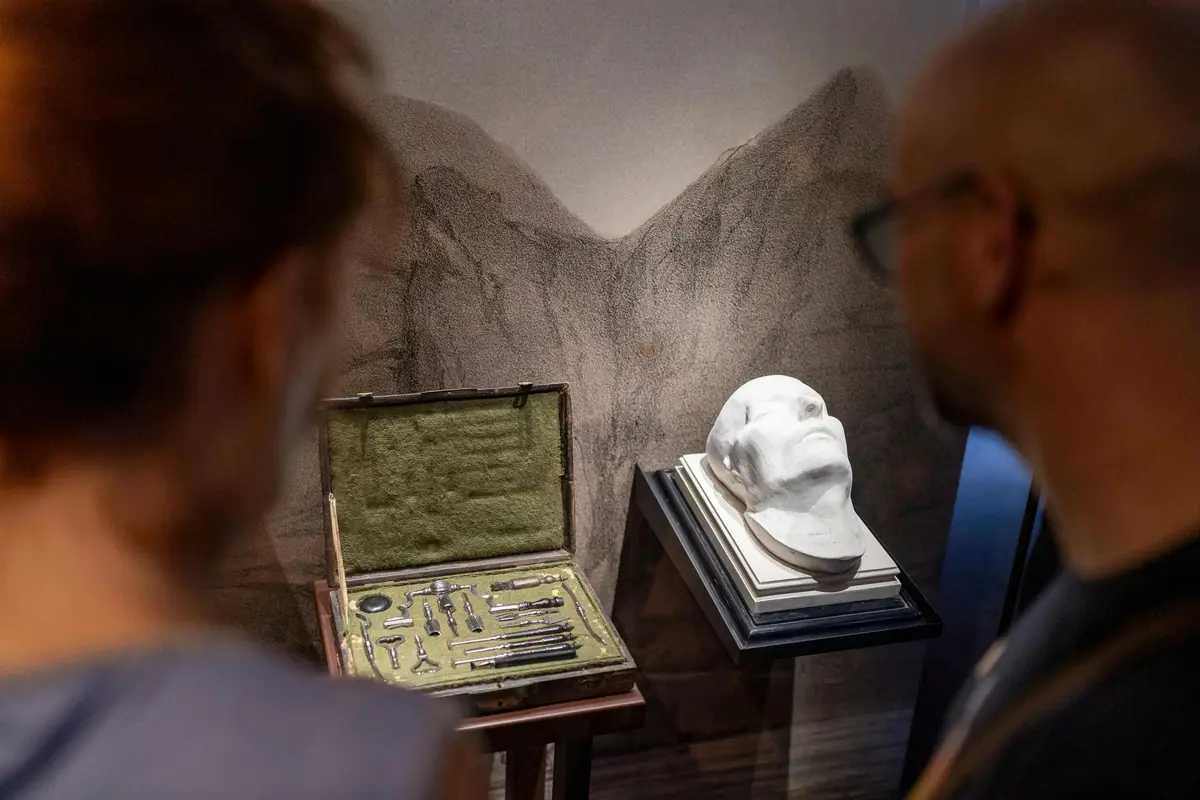 Musée de l'Armée - Les Invalides : Le tombeau de Napoléon - Visite guidée en petit groupe