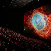 Salle IMAX &copy; Mission LuneXplorer Photo P CARTON