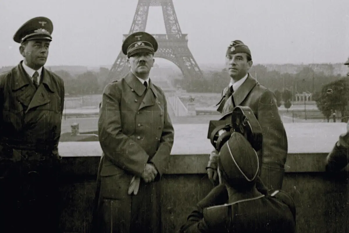 Musée de l'Armée-Les Invalides : Introduction aux guerres mondiales I et II - Petit groupe