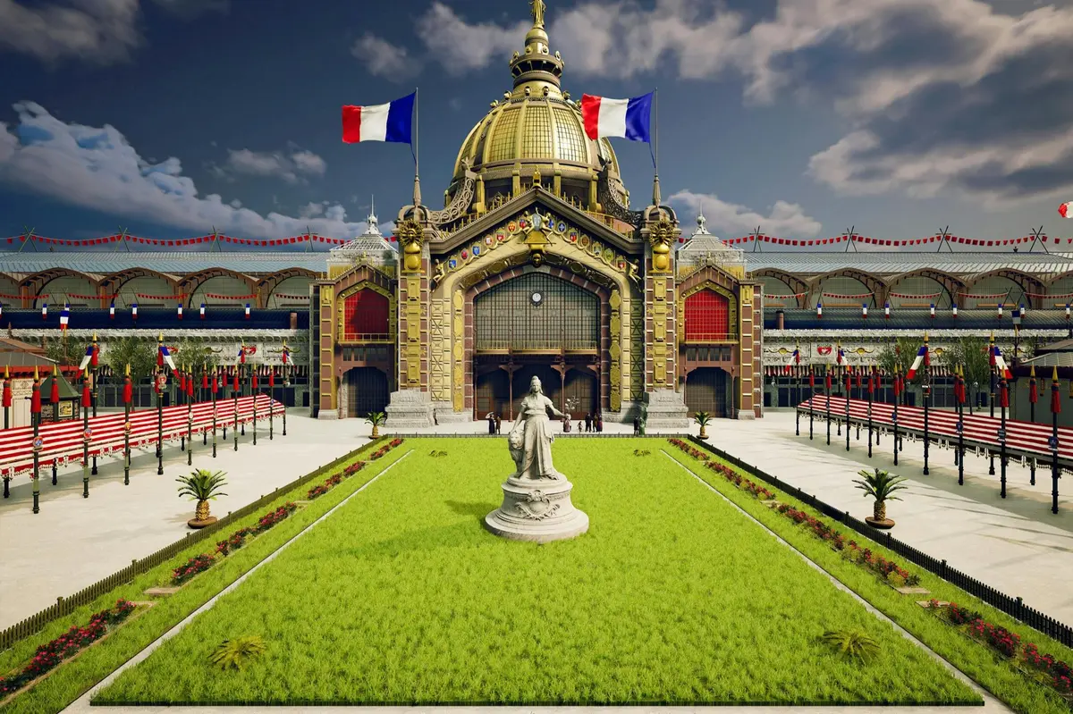 Un imposant bâtiment orné d'un dôme doré et de drapeaux français, avec une statue devant et une pelouse impeccablement entretenue, sous un ciel partiellement nuageux.