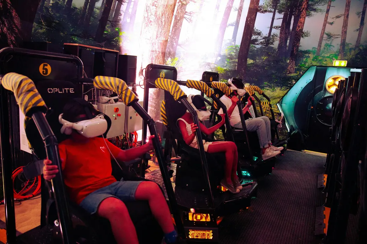 Jurassic Island a VR attraction at the Jardin d'Acclimatation