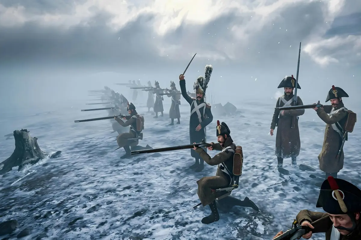 Des soldats vêtus d'uniformes d'époque, dont certains sont à genoux, fusil à la main, sur un champ de bataille enneigé sous un ciel nuageux.
