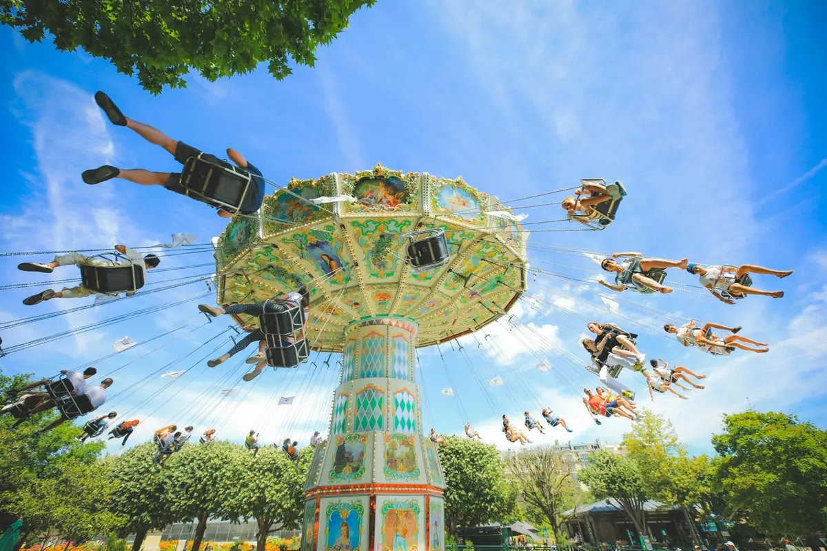 The flying chair attraction at the Jardin d'Acclimatation