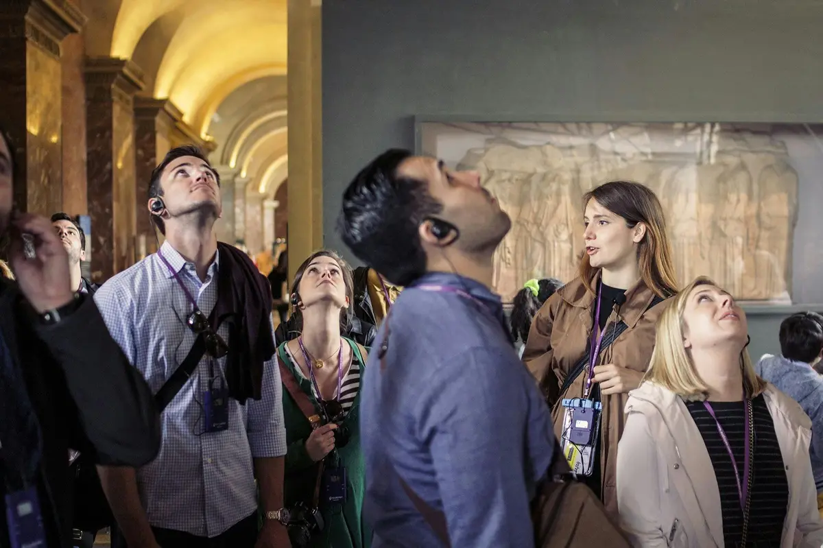 Musée du Louvre : Entrée réservée + Visite guidée en soirée