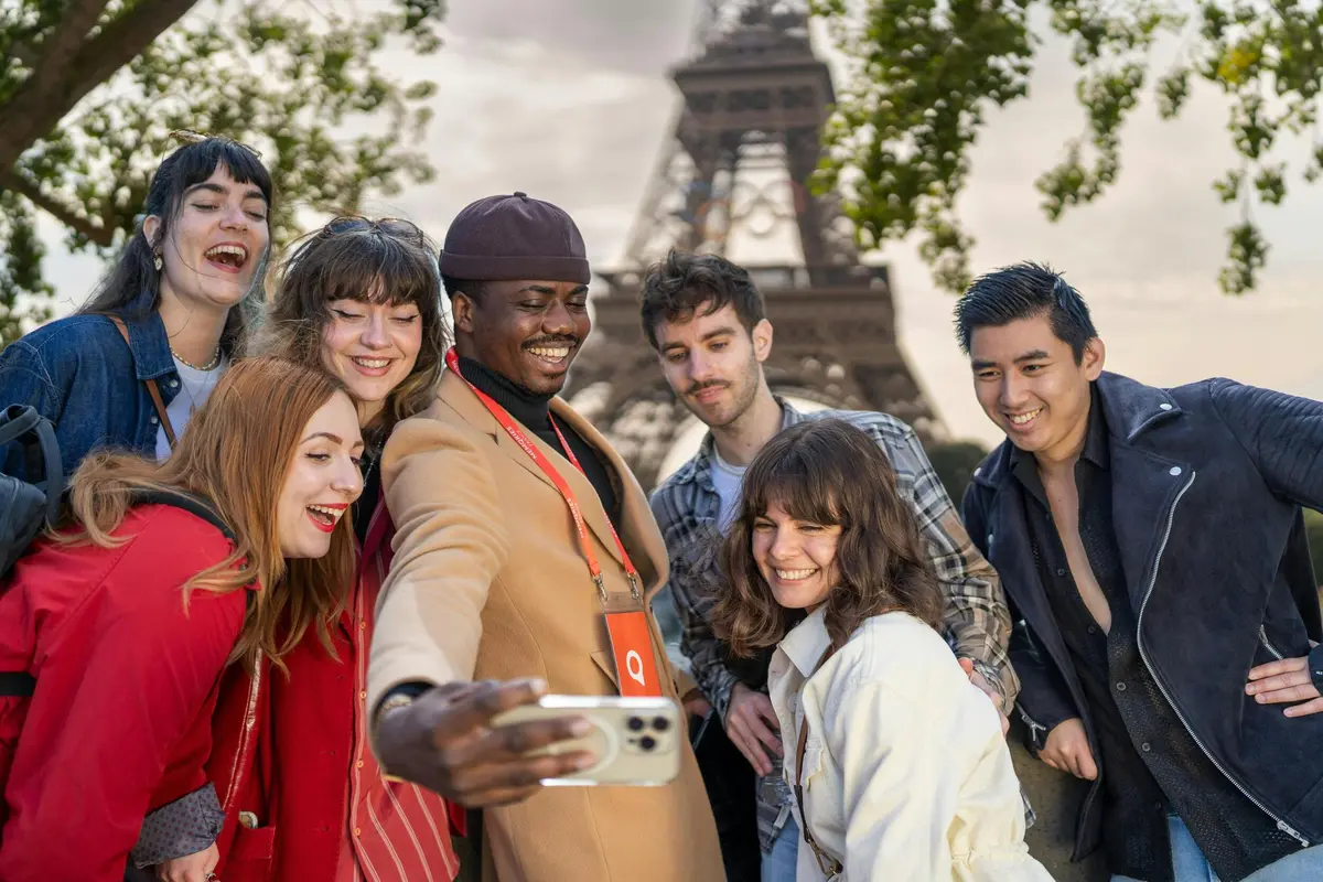 Tour Eiffel : Accès réservé au sommet + visite en petit groupe
