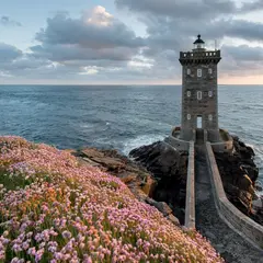 12 phares de Bretagne à visiter : du plus haut d'Europe au plus aventureux de la côte