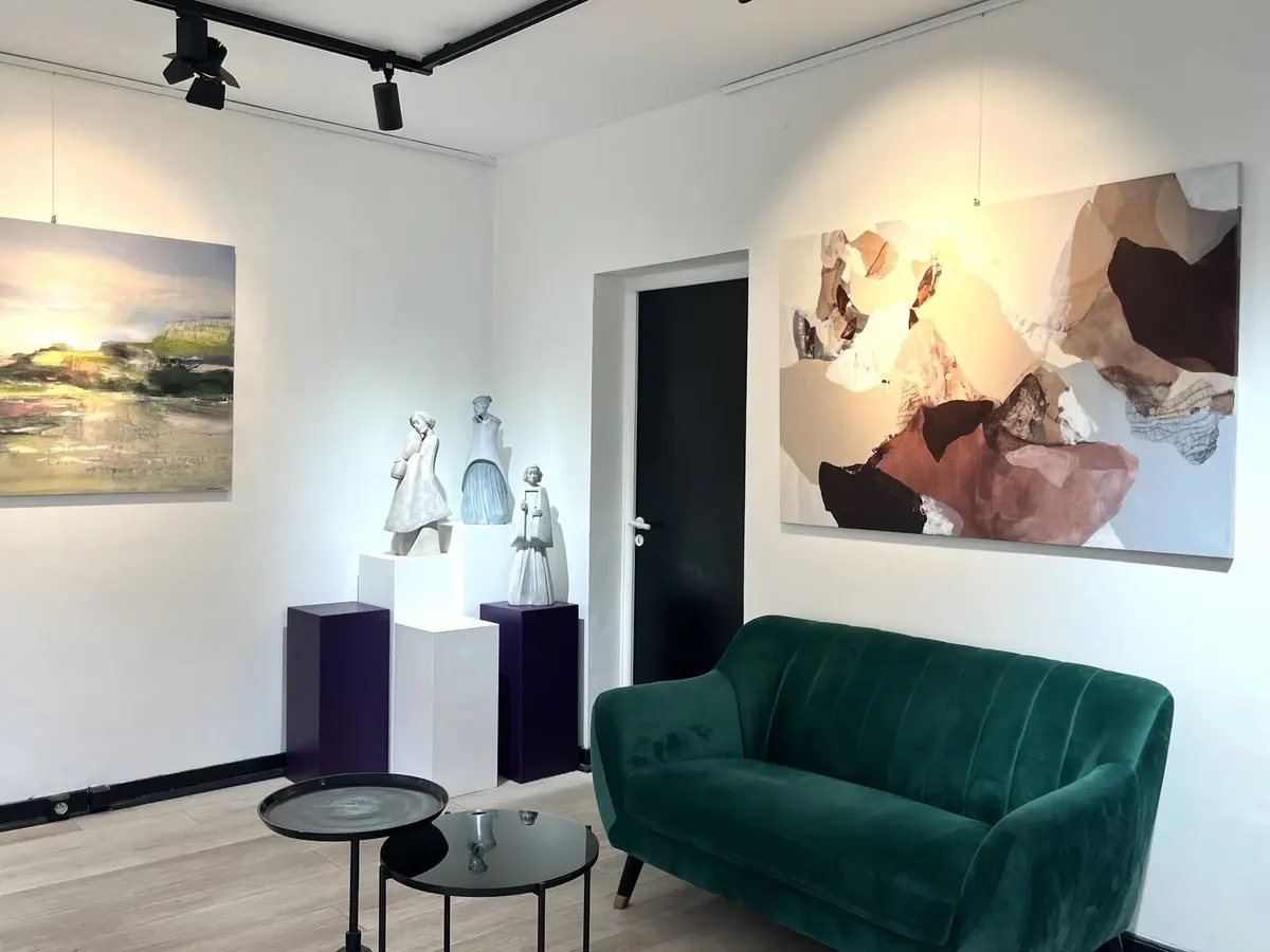 Melting Art Gallery