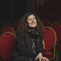 Hermeline seule en sc&egrave;ne