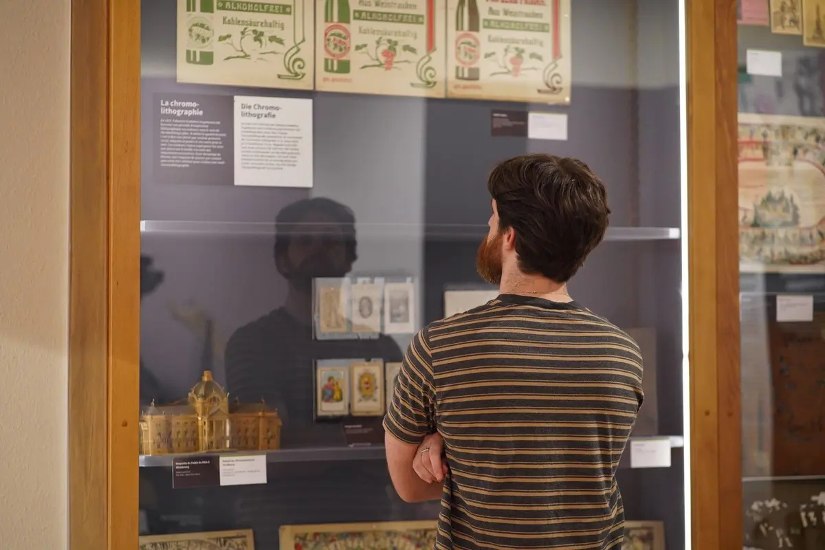 Visite commentée de l'exposition Des images par milliers en français