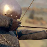 Une personne vêtue d'une cotte de mailles et d'un casque en métal tire un arc, visant au loin avec un paysage flou en arrière-plan. &copy; Carcassonne