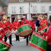 1ère Sortie du Carnaval de Châteauneuf-sur-Loire : Place à 30 ans de Carnaval