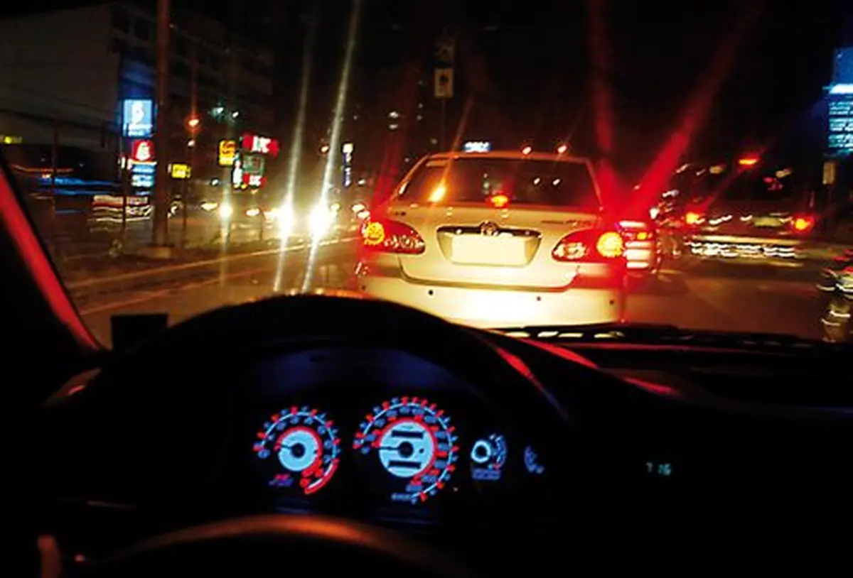 Il fait nuit quand vous allez au travail, il fait nuit quand vous en repartez