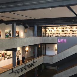 200 Lux Expo