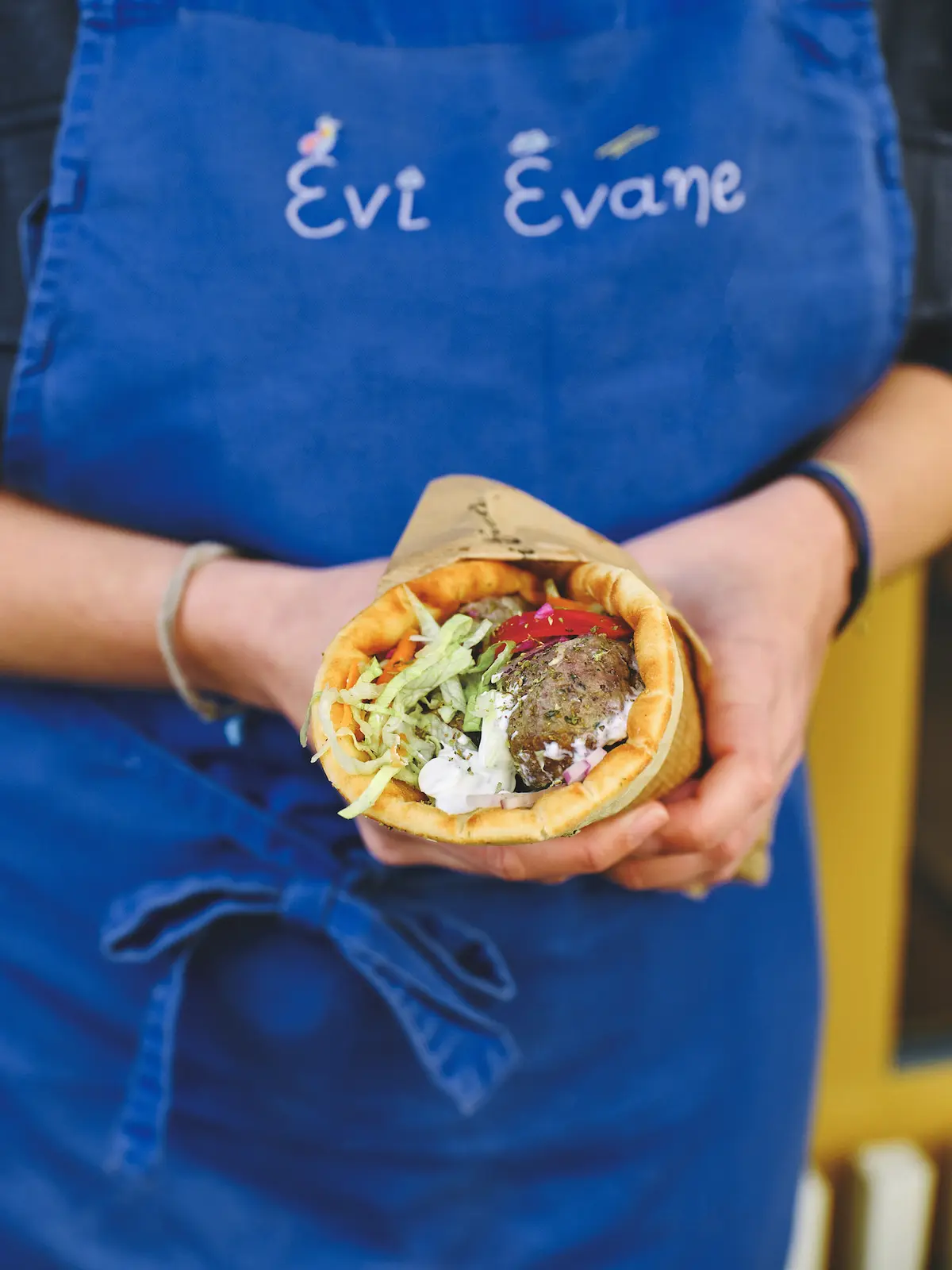 Evi Evane ouvre un nouveau traiteur grec aux Batignolles en septembre et les gourmands du XVIIe vont adorer