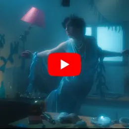 Marie Amali plonge dans une pop mélancolique envoûtante avec son nouveau clip Marée Haute, à découvrir dès le 16 juin 2026