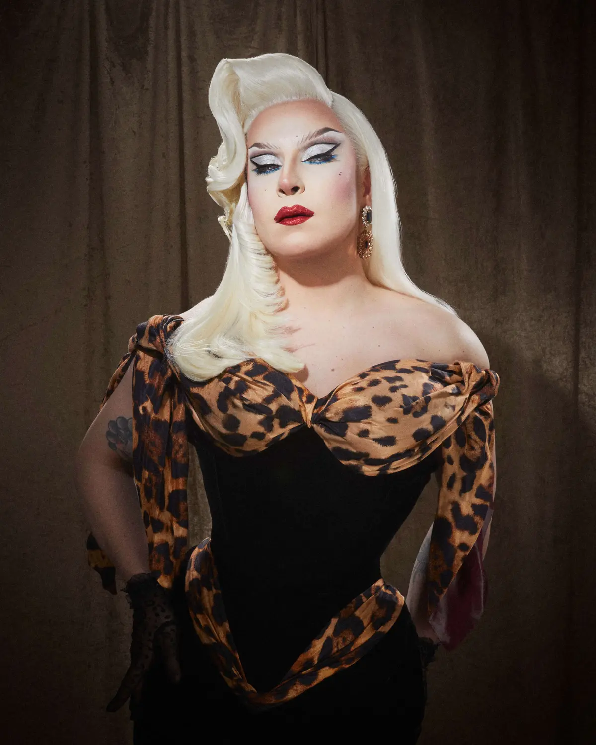 Documentaire sur l'histoire du drag en France et dans le monde