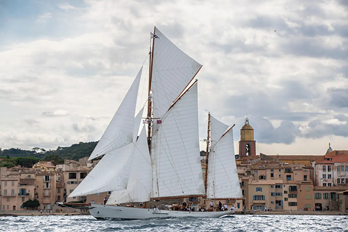 Régate de yachts centenaires à Saint-Tropez : Gstaad Yacht Club Centenary Trophy