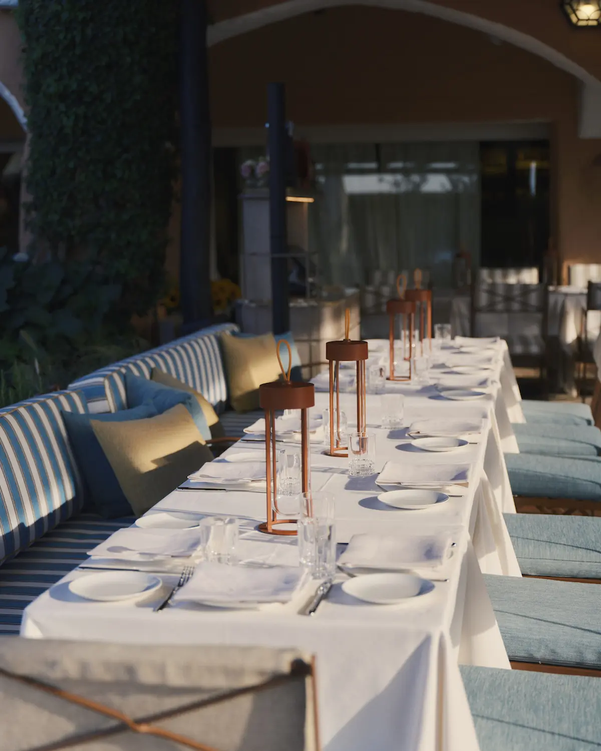 Paper Moon à Porto Cervo : l'élégance milanaise s'invite au restaurant sur la Costa Smeralda