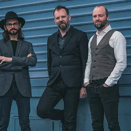 Corde : Saint-Amour, le clip solaire de l'album A, et un retour sur scène à Villeneuve d'Ascq