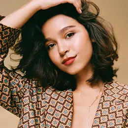 Mari Froes en concert au Zénith de Paris pour fêter son premier album