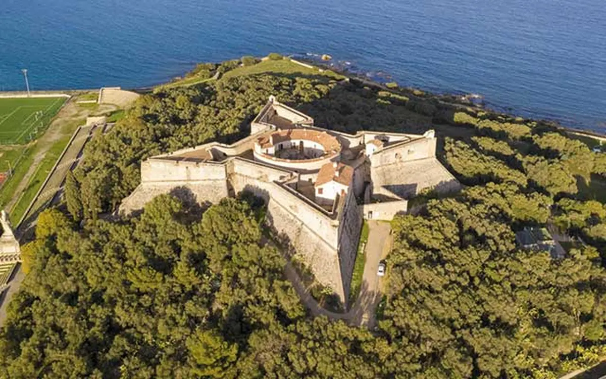 À la découverte des forts et du patrimoine militaire des Alpes-Maritimes