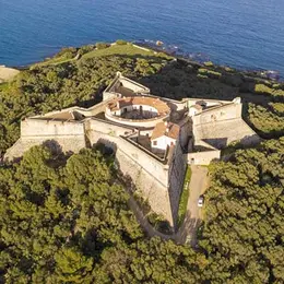 À la découverte des forts et du patrimoine militaire des Alpes-Maritimes