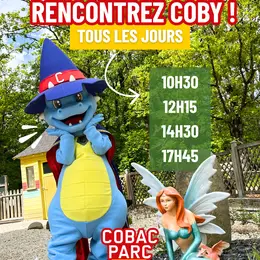 Le labyrinthe de maïs au Cobac Parc de Lanhélin