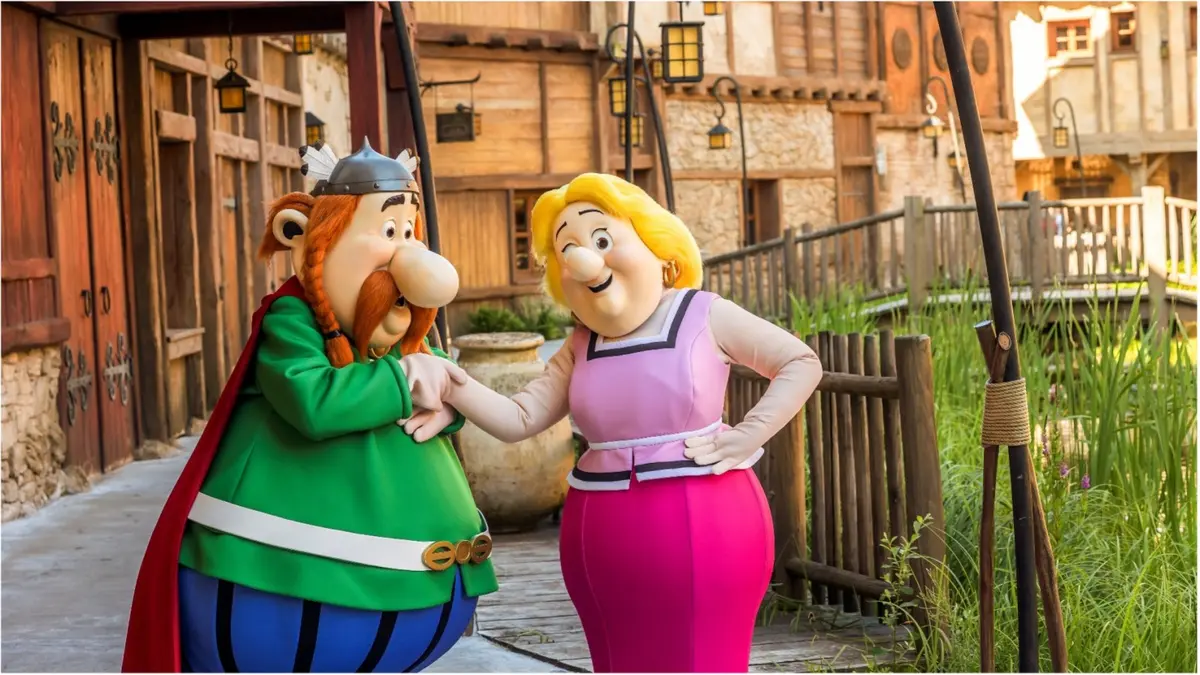 Les Trouvailles de Bonemine au Parc Astérix : vente de pièces vintage et collector