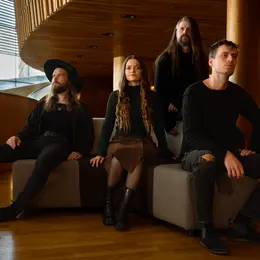 Kalandra et Finnegan Tui en concert folk à La Rayonne de Villeurbanne