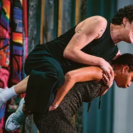 La Demande d'asile, une pièce de danse-théâtre à Lyon