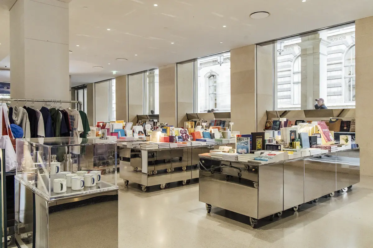 Réouverture de la librairie de la Fondation Cartier à Paris