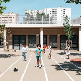 Rentrée scolaire à Marseille : ce que la Ville met en place pour accompagner les familles