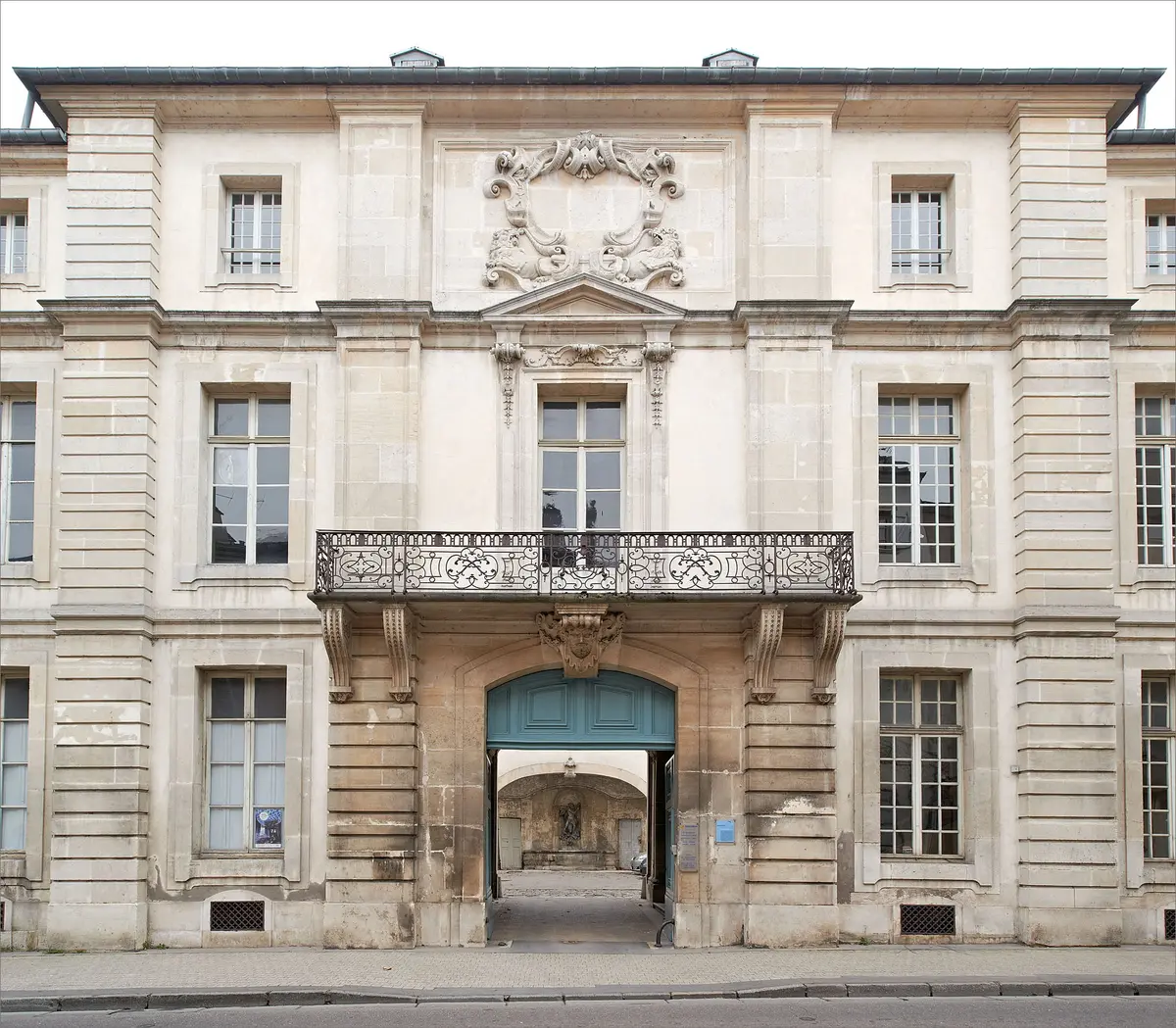Visite de l'Hôtel Ferraris, hôtel particulier du XVIIIe siècle à Nancy