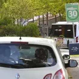 Saint-Sébastien-sur-Loire passe à 30 km/h : la ville apaisée gagne du terrain