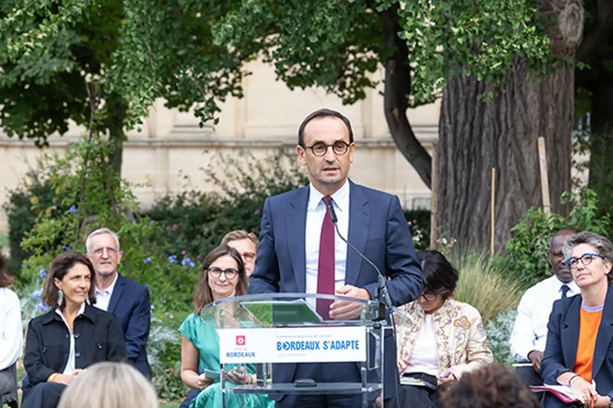 Bordeaux s'adapte : la ville face au dérèglement climatique avec un plan d'adaptation ambitieux