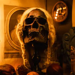 Dîner-spectacle Halloween au Rocher Portail, le Château des Sorciers à Maen Roch